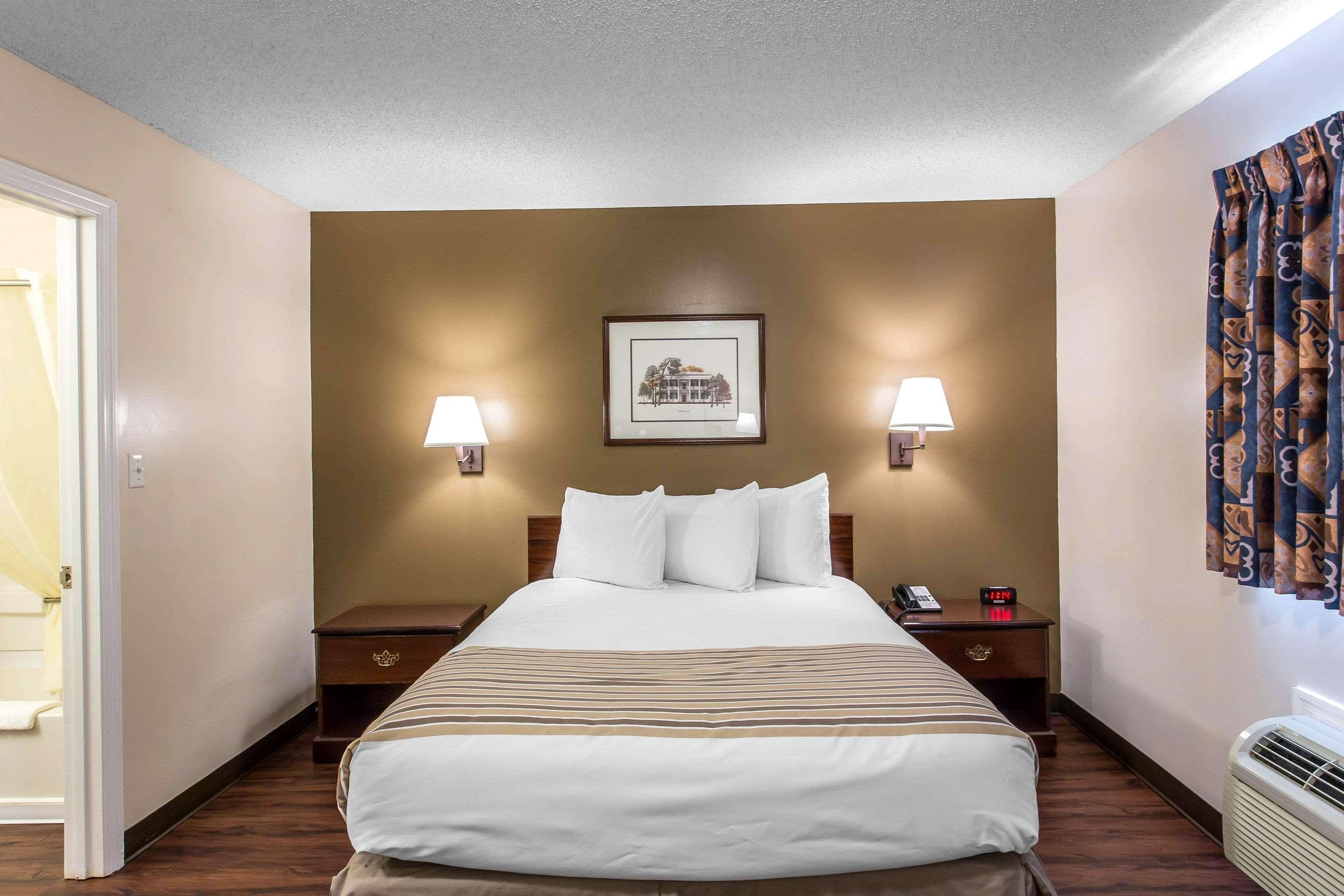 Suburban Extended Stay Hotel Hermitage Нэшвилл Экстерьер фото